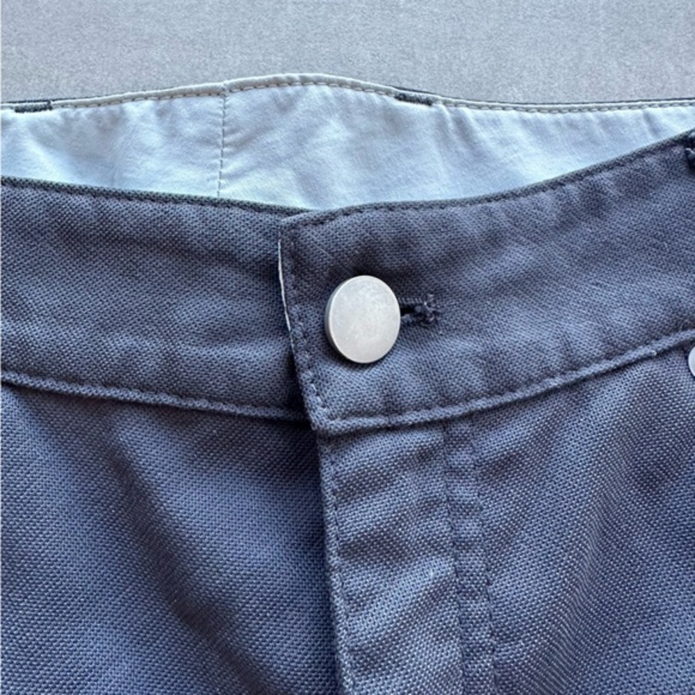 Cutler Grey Luxury Travel-Style Pants - 36